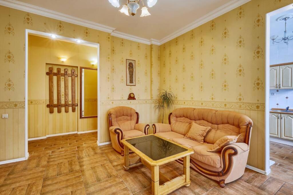 Apartment Near Bessarabsky Square Kyiv Exterior photo